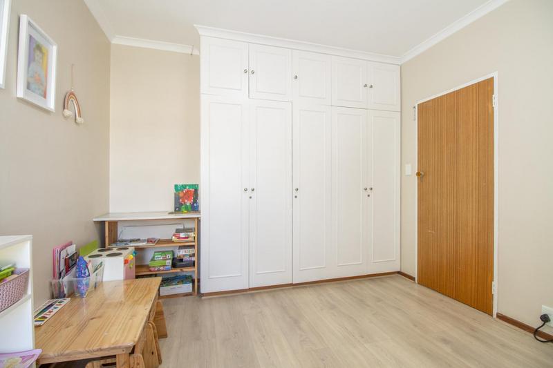 3 Bedroom Property for Sale in Heathfield Western Cape